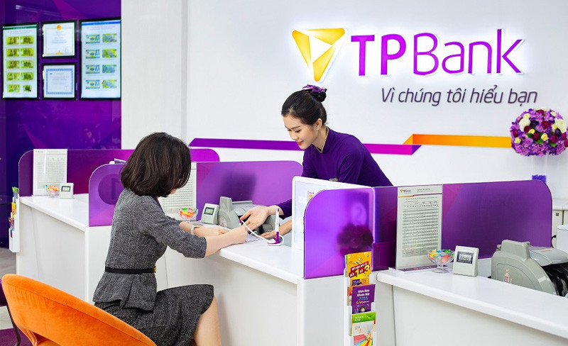 Ngân hàng TPbank làm việc từ thứ 2 đến sáng thứ 7