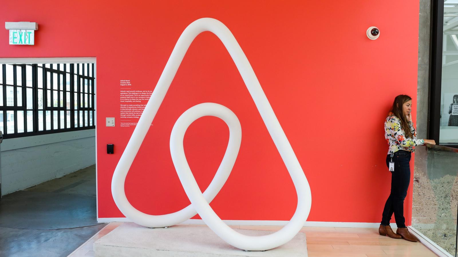 Airbnb là gì?