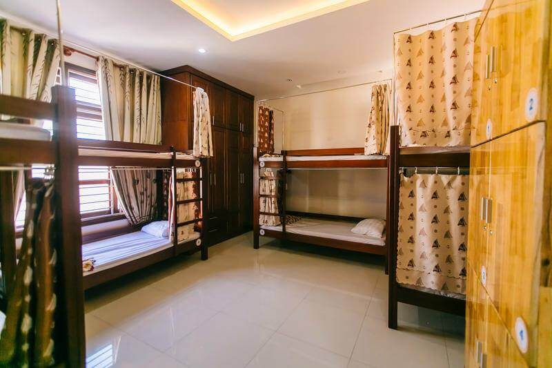 So sánh Hostel với các loại hình khác