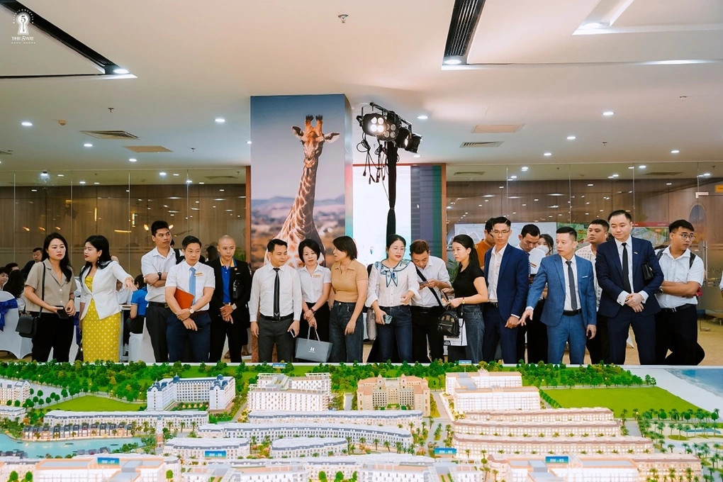 Khai Trương Sa Bàn The 5Way Phú Quốc – Life Concepts Tại Hà Nội: Sự Kiện Đáng Chú Ý